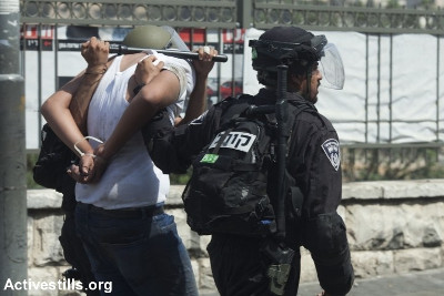 Arrestation violente d'un manifestant palestinien - Photo: Oren Ziv, ActiveStills